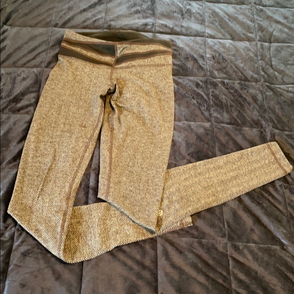 Lulu lemon leggings